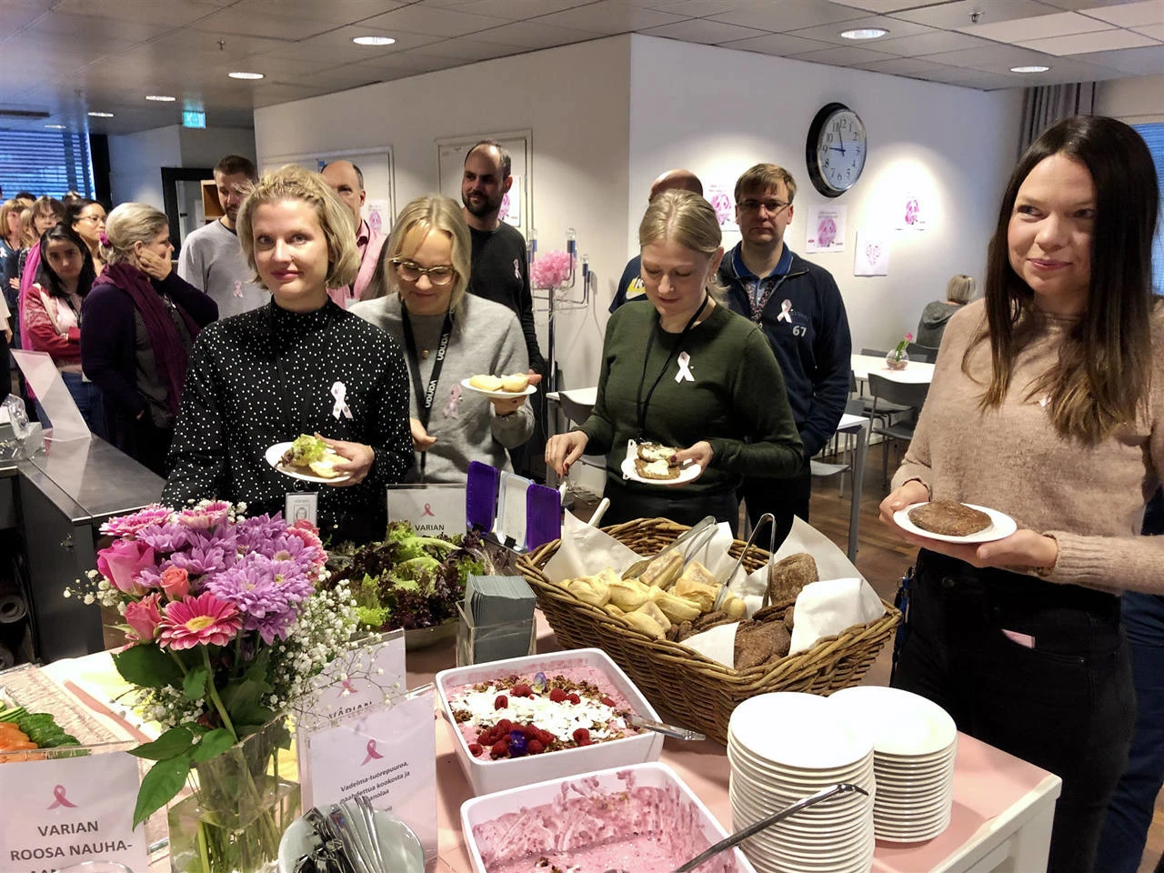 Pink Ribbon Day brought Varian Finland staff together