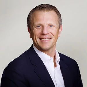 Chris Toth