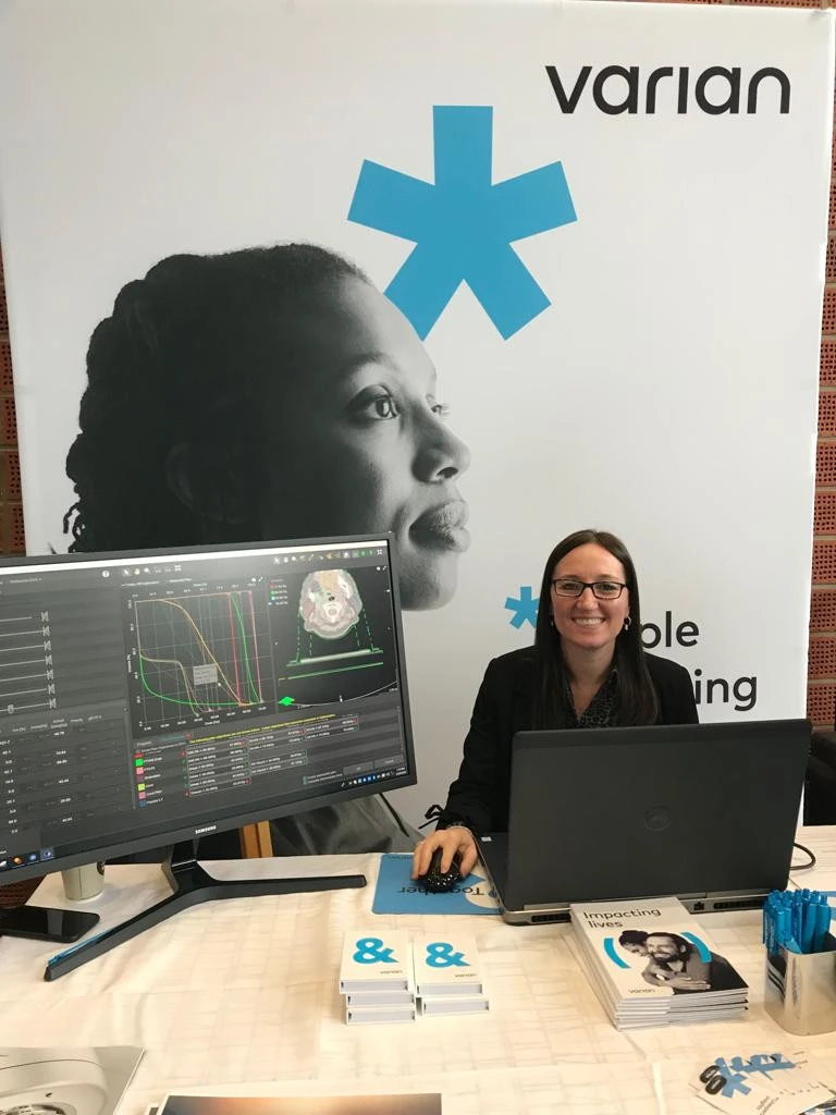 Kaksi säteilevää päivää Kuopiossa. Valtakunnalliset Sädehoitopäivät järjestettiin Suomen Onkologiayhdistyksen toimesta tänä vuonna Kuopion Musiikkikeskuksessa maaliskuun viimeisellä viikolla