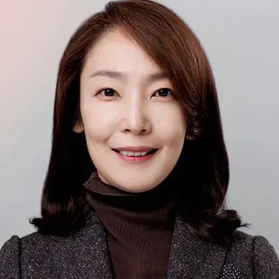 Christine Qian