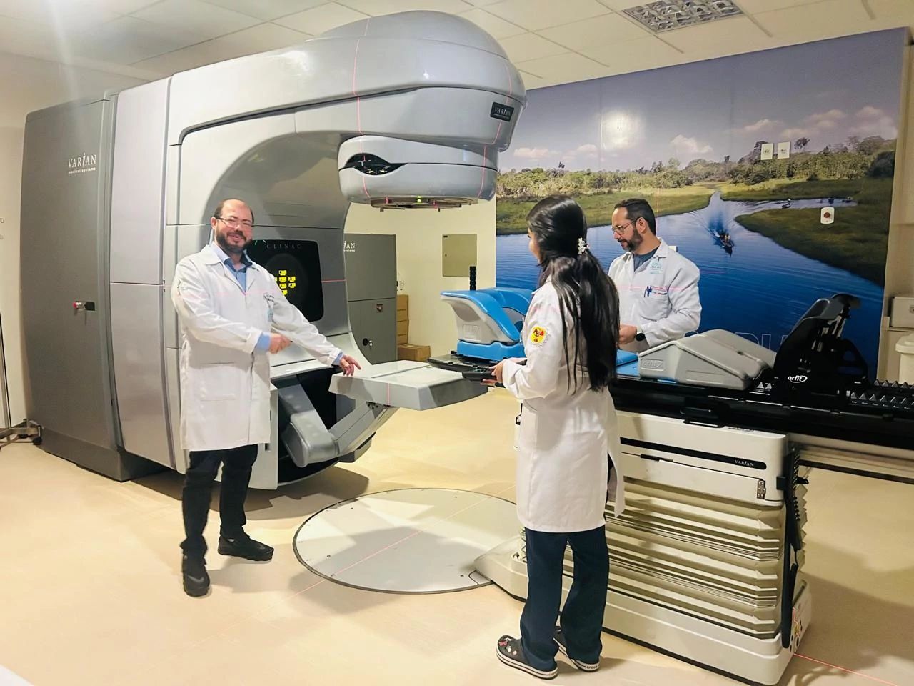 Team members of the Radiotherapy Service of Brazil’s Acre State Cancer Hospital