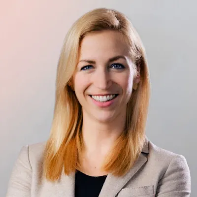 Dr. Rebecca Schuster